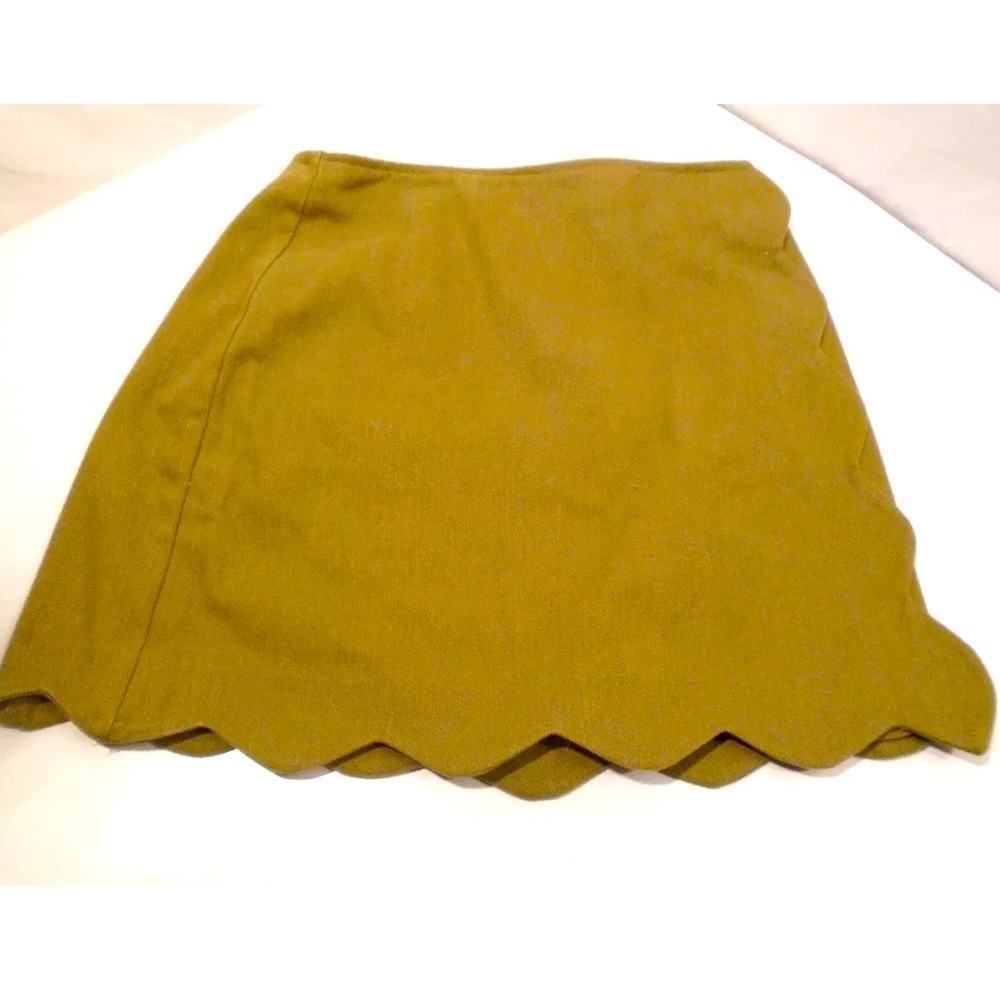 Olive Yellow Scalloped Wrap Skirt - Large